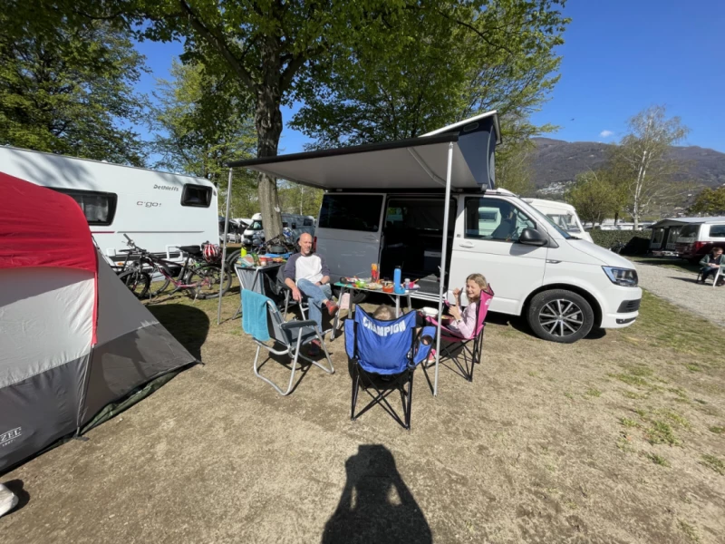 VW T6 California Beach TDI Campingbus - Lenzburg, Schweiz