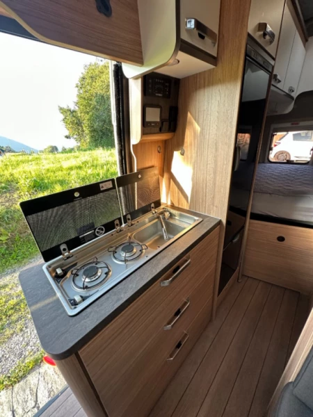 Weinsberg Carabus 600 MQH Motorhome - Aeschi bei Spiez, Switzerland