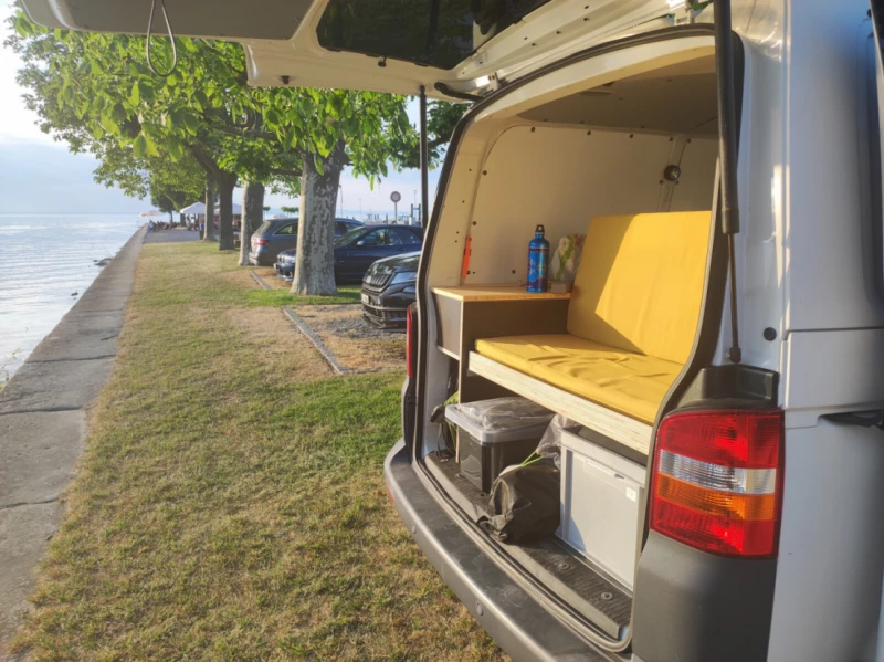 VW T5 Campingbus - Uetikon am See, Schweiz