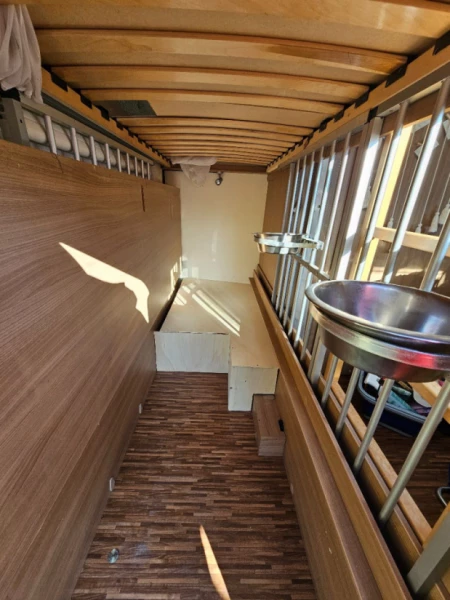 Bürstner Averso 480 TK Caravan - Duggingen, Switzerland