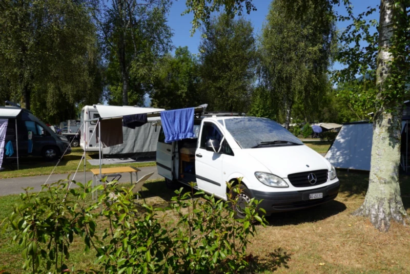 Mercedes Vito Campingbus - Oberentfelden, Schweiz