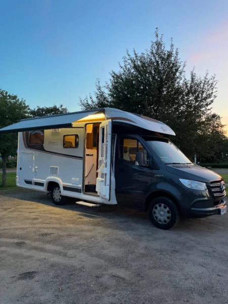 Bürstner BT6911 Wohnmobil - Hökerum, Schweden