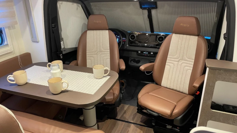 Bürstner BT6911 Wohnmobil - Hökerum, Schweden
