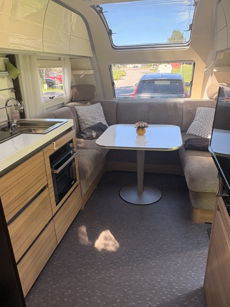 Adria Alpina 663 UK Wohnwagen - Tullinge, Schweden