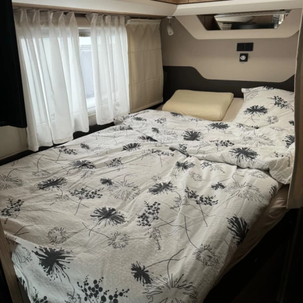 Knaus Sky WAFE 650 MF SMC Wohnmobil - Bülach, Schweiz