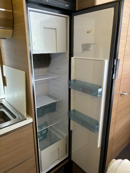 Adria Adora 573 PT Wohnwagen - Enköping, Schweden