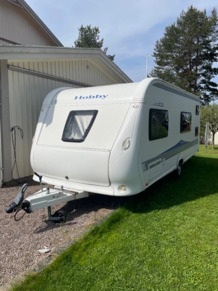 Hobby 560 Kmfe DE Luxe Wohnwagen - Linköping, Schweden