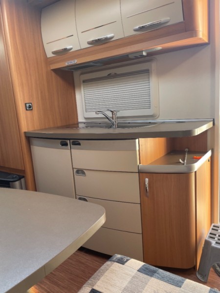 Hobby 560 Kmfe DE Luxe Wohnwagen - Linköping, Schweden
