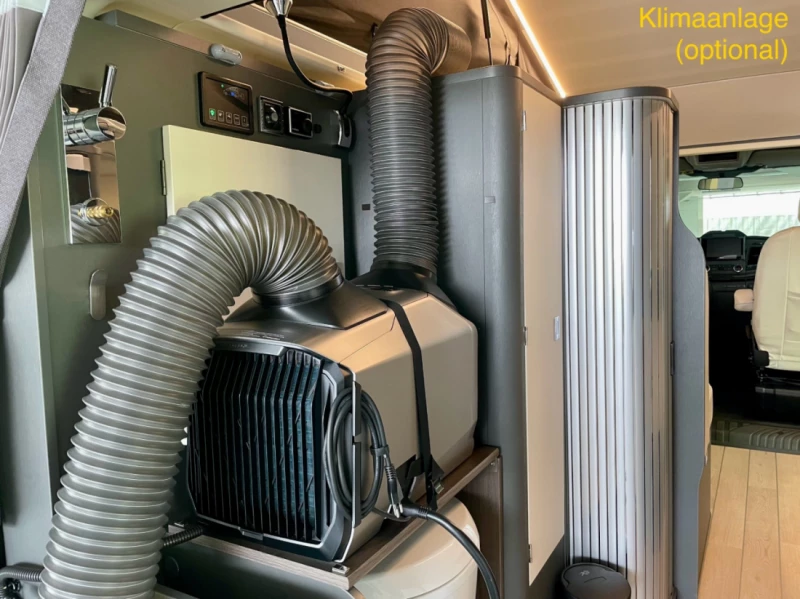 Westfalia Kelsey (Ford Transit Custom) Campingbus - Esslingen, Schweiz