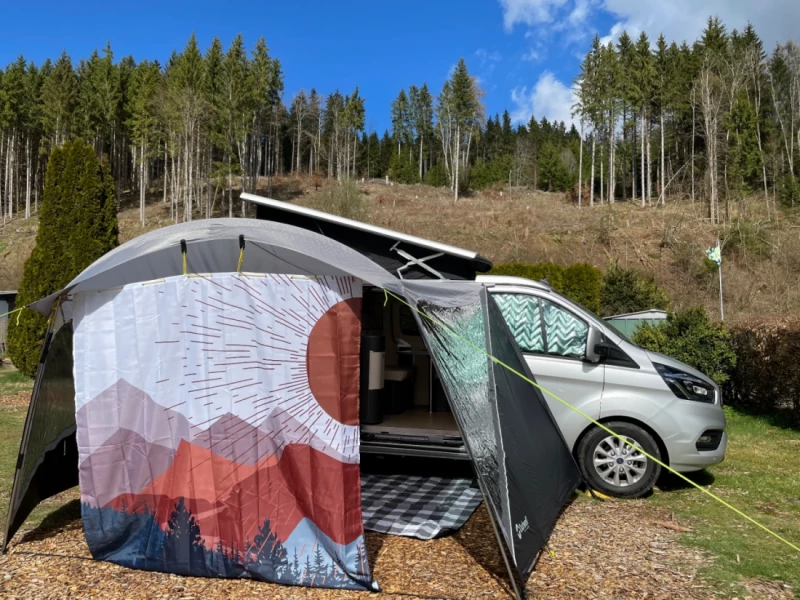 Westfalia Kelsey (Ford Transit Custom) Campingbus - Esslingen, Schweiz
