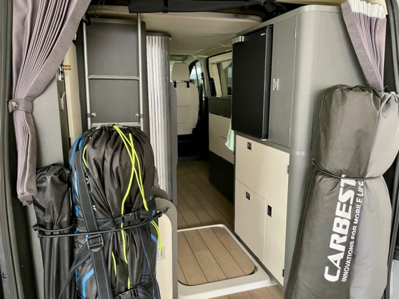 Westfalia Kelsey (Ford Transit Custom) Campingbus - Esslingen, Schweiz