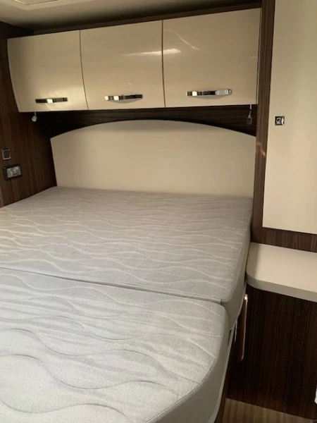 Benimar Benimar Tessoro 494 Wohnmobil - Adlikon, Schweiz
