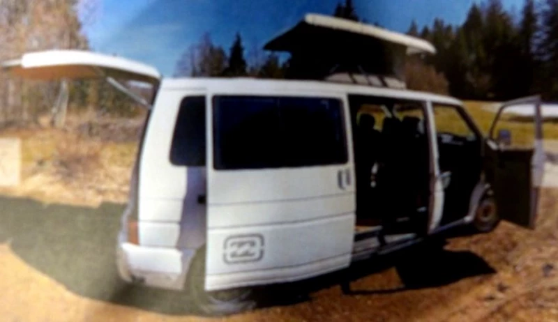 VW VW Bus T4 Langversion mit kleinem Hochdach Campingbus - Pfäffikon ZH, Schweiz