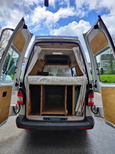 VW T5 Bybobil - Luzern, Sveits