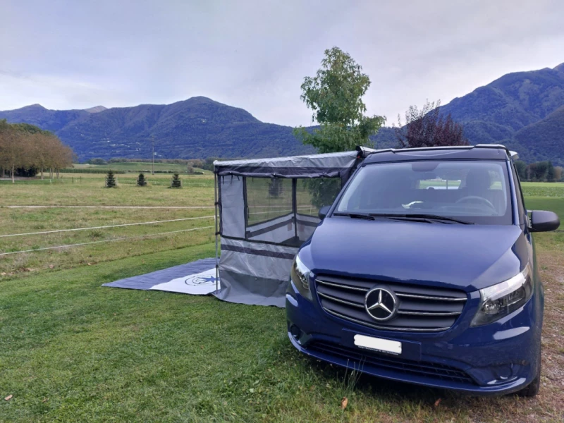 Mercedes Vanstar Comfort Plus 4x4 Campingbus - Minusio, Schweiz