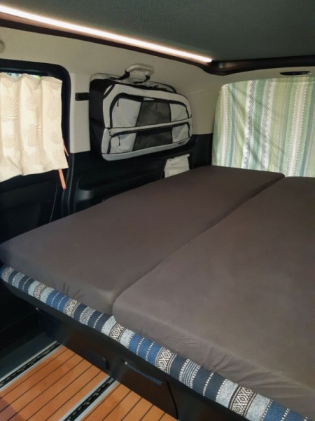 Mercedes Vanstar Comfort Plus 4x4 Campingbus - Minusio, Schweiz