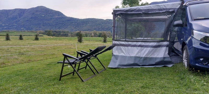 Mercedes Vanstar Comfort Plus 4x4 Campingbus - Minusio, Schweiz