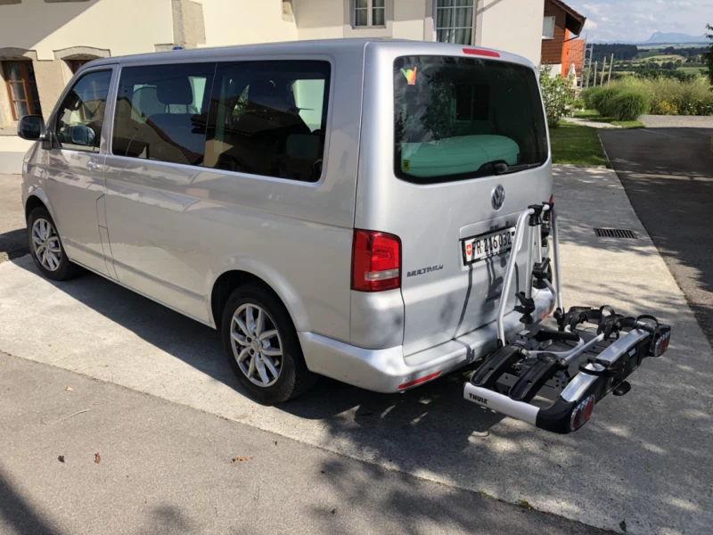 VW Multivan T5 Campingbus - Estavayer, Schweiz
