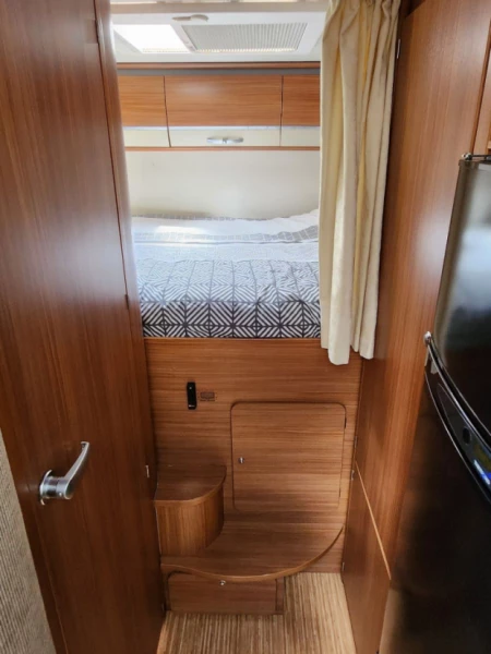 Adria CORAL S680SP Wohnmobil - Le Locle, Schweiz