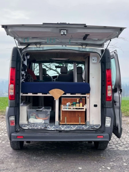 Opel Vivaro Campingbus - Winterthur, Schweiz