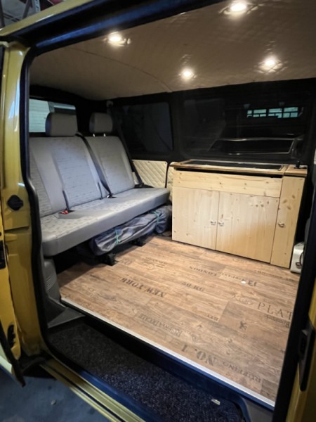 VW T5 Campingbus - La Roche, Schweiz