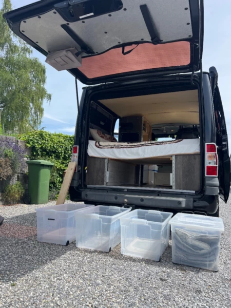 Ford Transit Campingbus - Auslikon, Schweiz