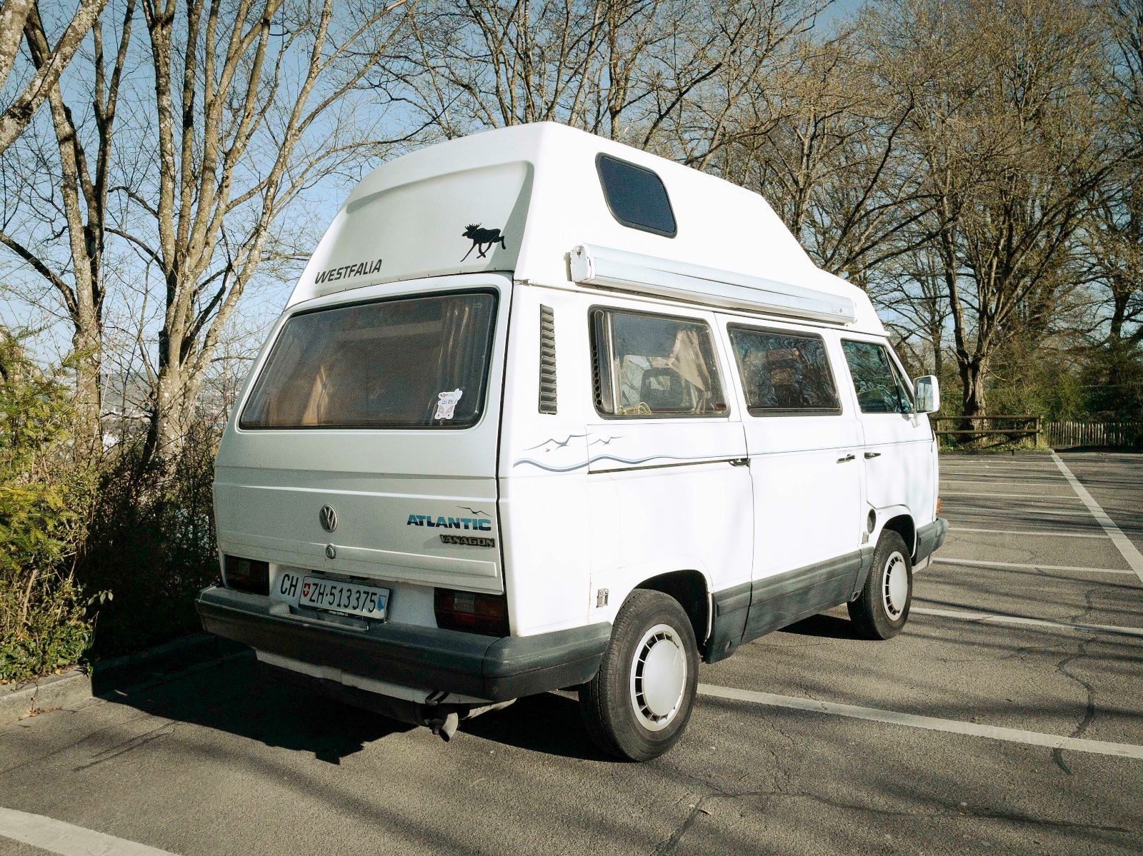 Rent VW T3 Atlantic - Hightop Campervan in Zürich from EUR 85