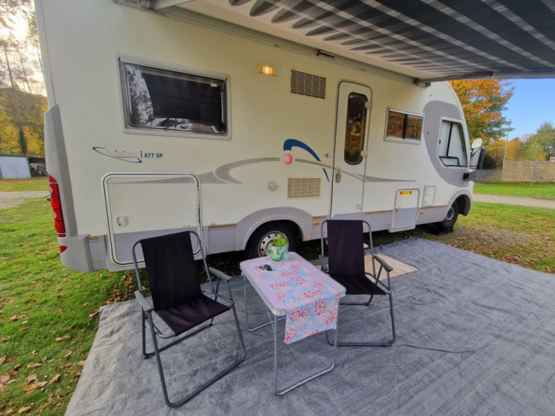 Renault Master II Lava / Alusta 2.5 DCI Wohnmobil - Jyväskylä, Finnland
