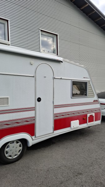 Kabe XL KS Wohnwagen - Lempäälä, Finnland