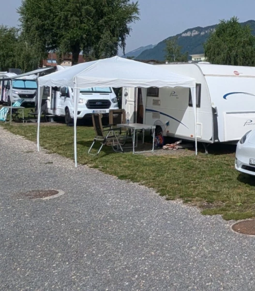 Bürstner 485TK Wohnwagen - Lupsingen, Schweiz
