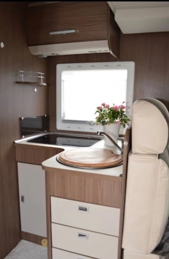 Rimor AXA63E3 Wohnmobil - Kvål, Norwegen