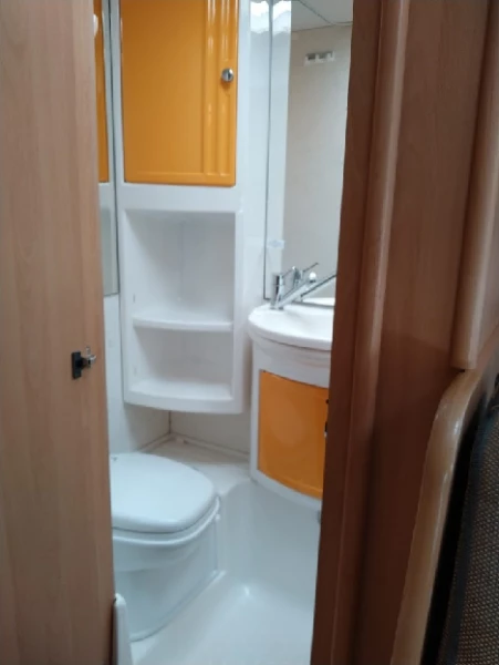 Fiat Ducato Lava / Alusta 2.8 TDI Wohnmobil - Numminen, Finnland