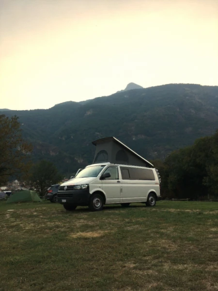 VW T5 2.0 TDI 4 Motion Campingbus - Luzern, Schweiz