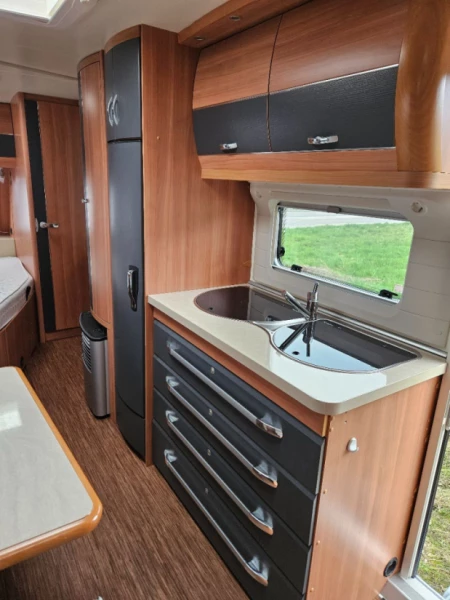 Hobby 560 KMFe Wohnwagen - Ammerzwil BE, Schweiz