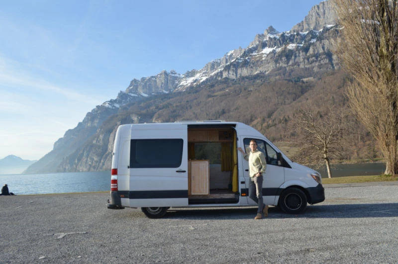 Mercedes Sprinter Van - Walenstadt, Suisse
