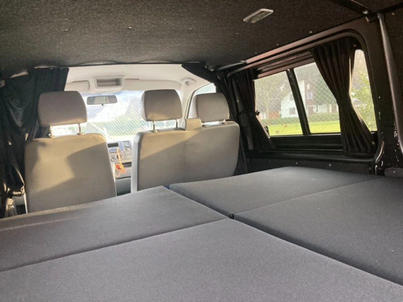 VW T5 Campingbus - Mägenwil, Schweiz