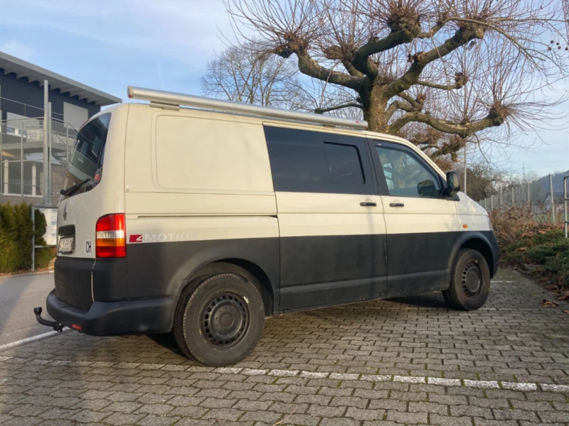 VW T5 Campingbus - Mägenwil, Schweiz