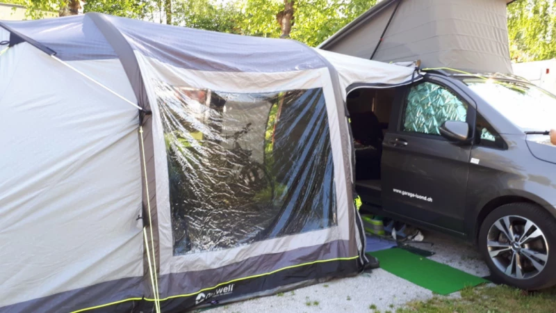 Mercedes MARCO POLO CAMPER 4x4 mit AHK Campingbus - Morschach, Schweiz