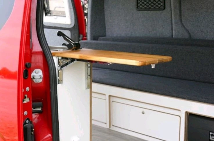 Nissan NV200 Campingbus - Meilen, Schweiz