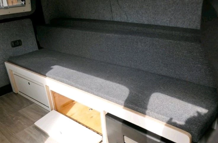 Nissan NV200 Campingbus - Meilen, Schweiz