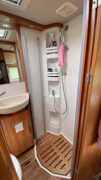 Hymer Hymer ML-T 580 M18 Bobil - Tuggen, Sveits