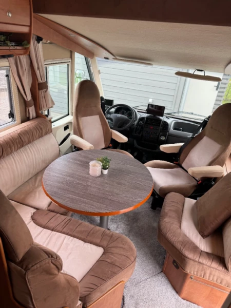 Carthago Cartago Chic 51 Wohnmobil - VÄXJÖ, Schweden