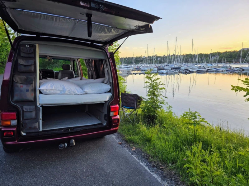 VW California Coach TDI Campingbus - Snarøya, Norwegen