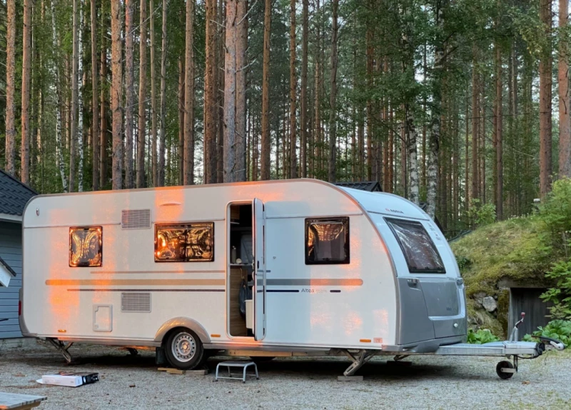 Adria 193 Altea 552PK Matkailuvaunu - Tikkakoski, Suomi