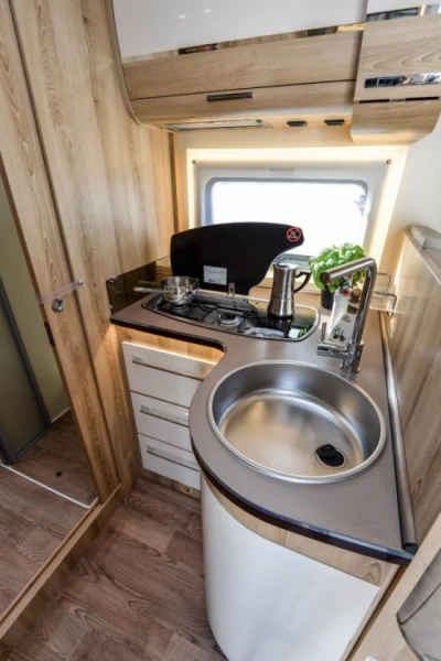 Giottiline Therry 37 Wohnmobil - Rudshøgda, Norwegen
