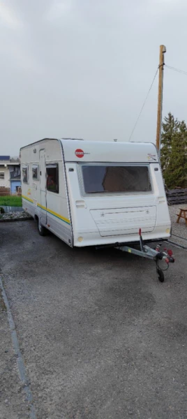 Bürstner Ventana 480tkav Wohnwagen - Samstagern, Schweiz