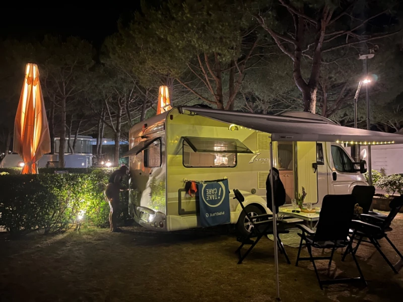 Bürstner T664 Wohnmobil - Borås, Schweden