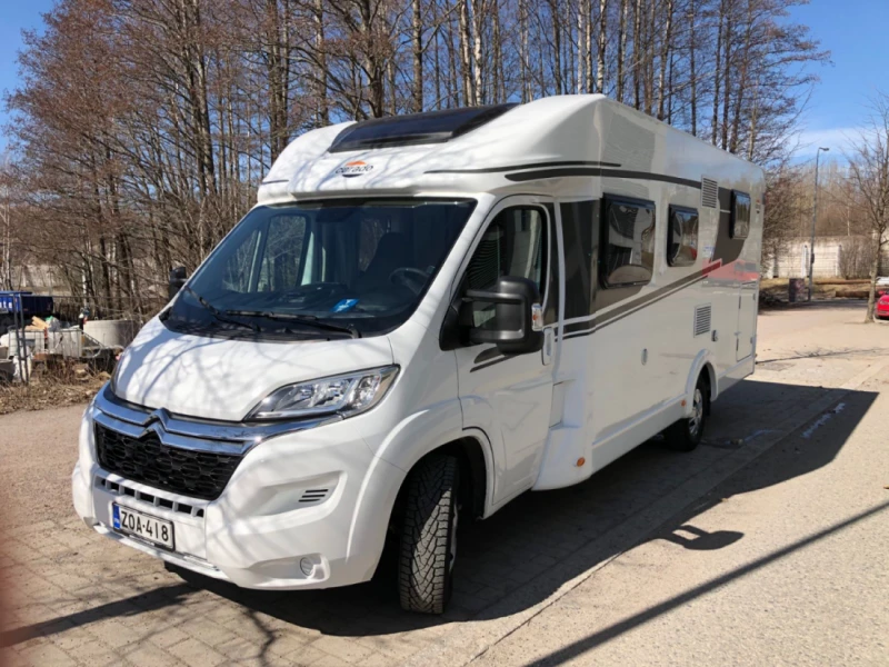 Carado Carado T-448 Wohnmobil - Espoo, Finnland