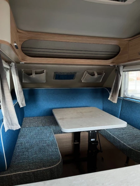 Knaus T@B 320 Campingvogn - Dietfurt SG, Sveits