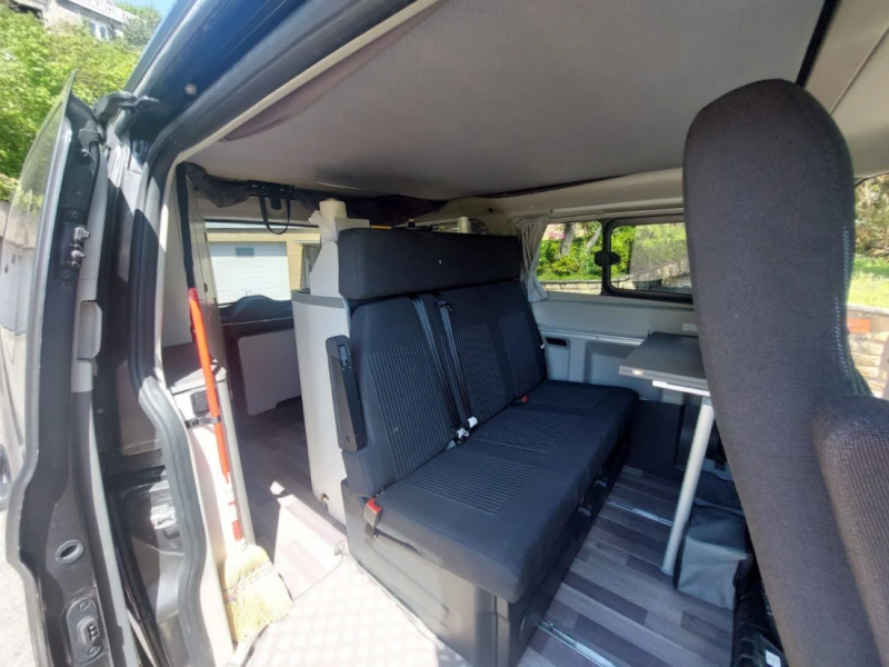Ford Nugget Campervan - Neuchâtel, Switzerland